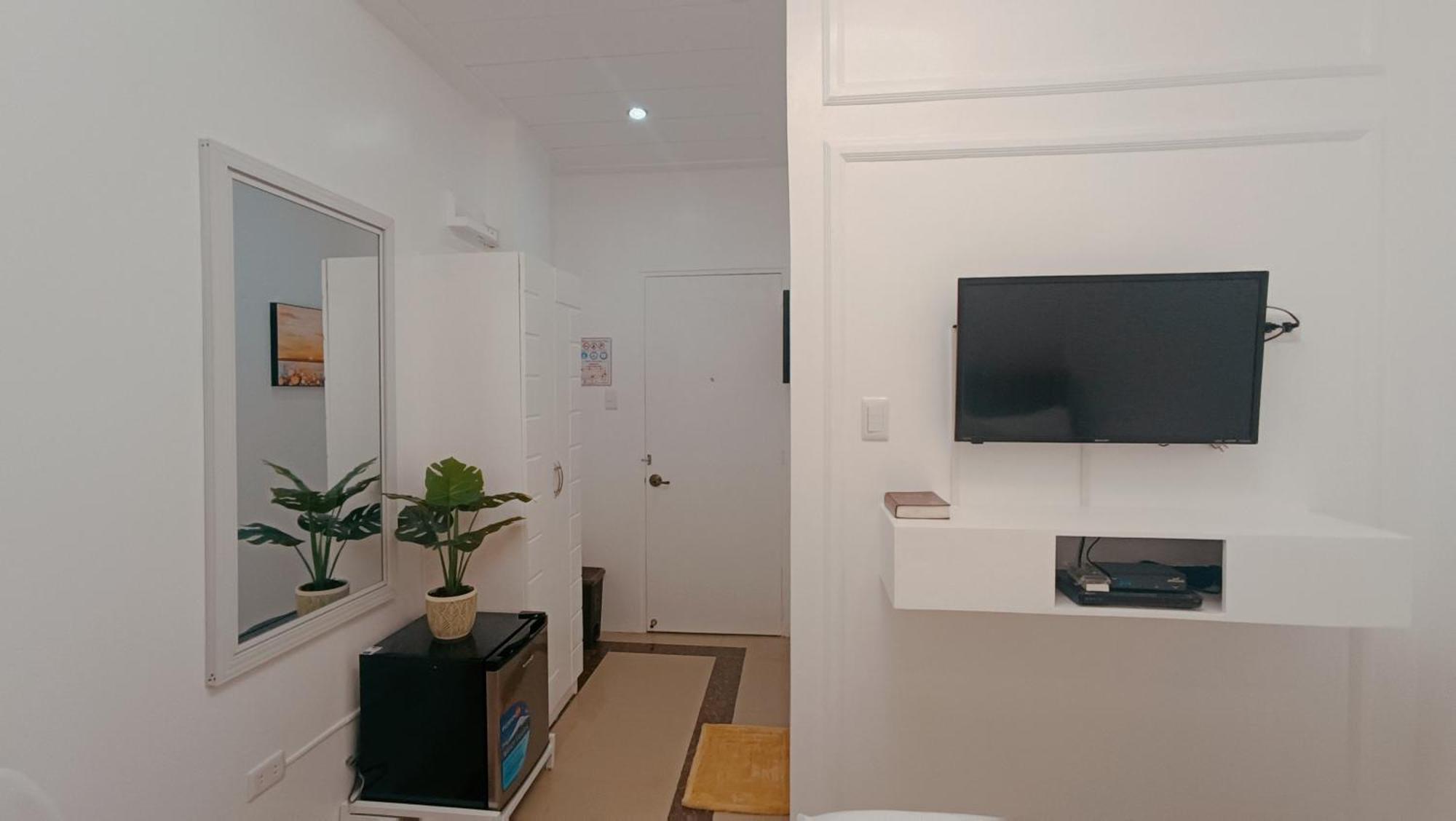 Elizabeth Hotel - Naga Pili  Kültér fotó