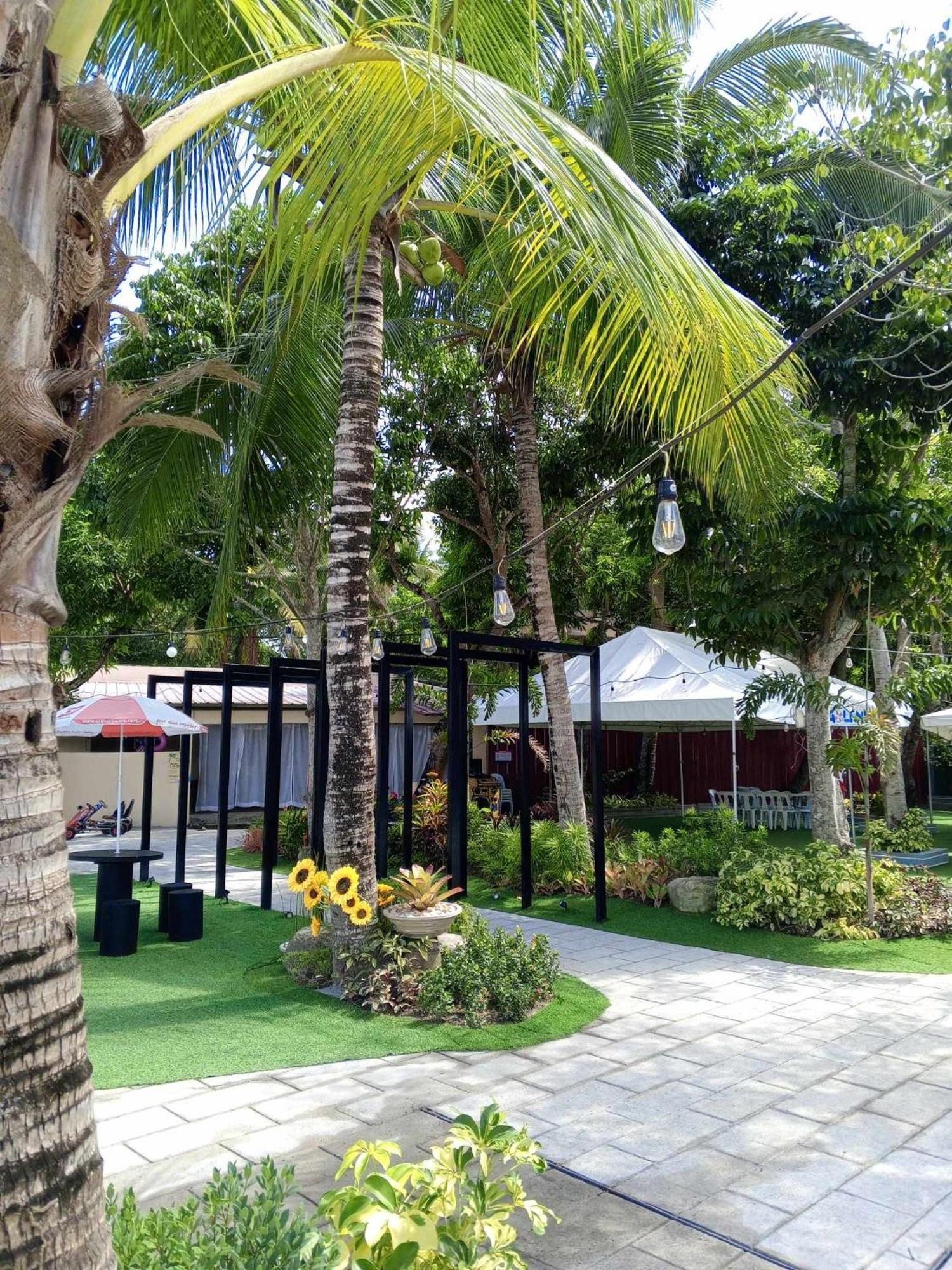 Elizabeth Hotel - Naga Pili  Kültér fotó