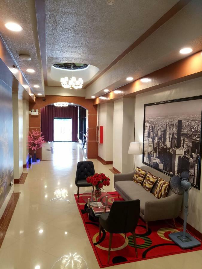 Elizabeth Hotel - Naga Pili  Kültér fotó
